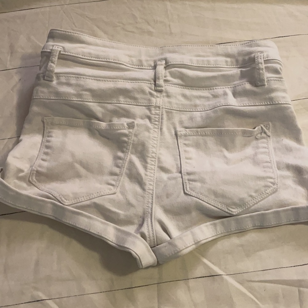 Shorts - Picture 2 of 2